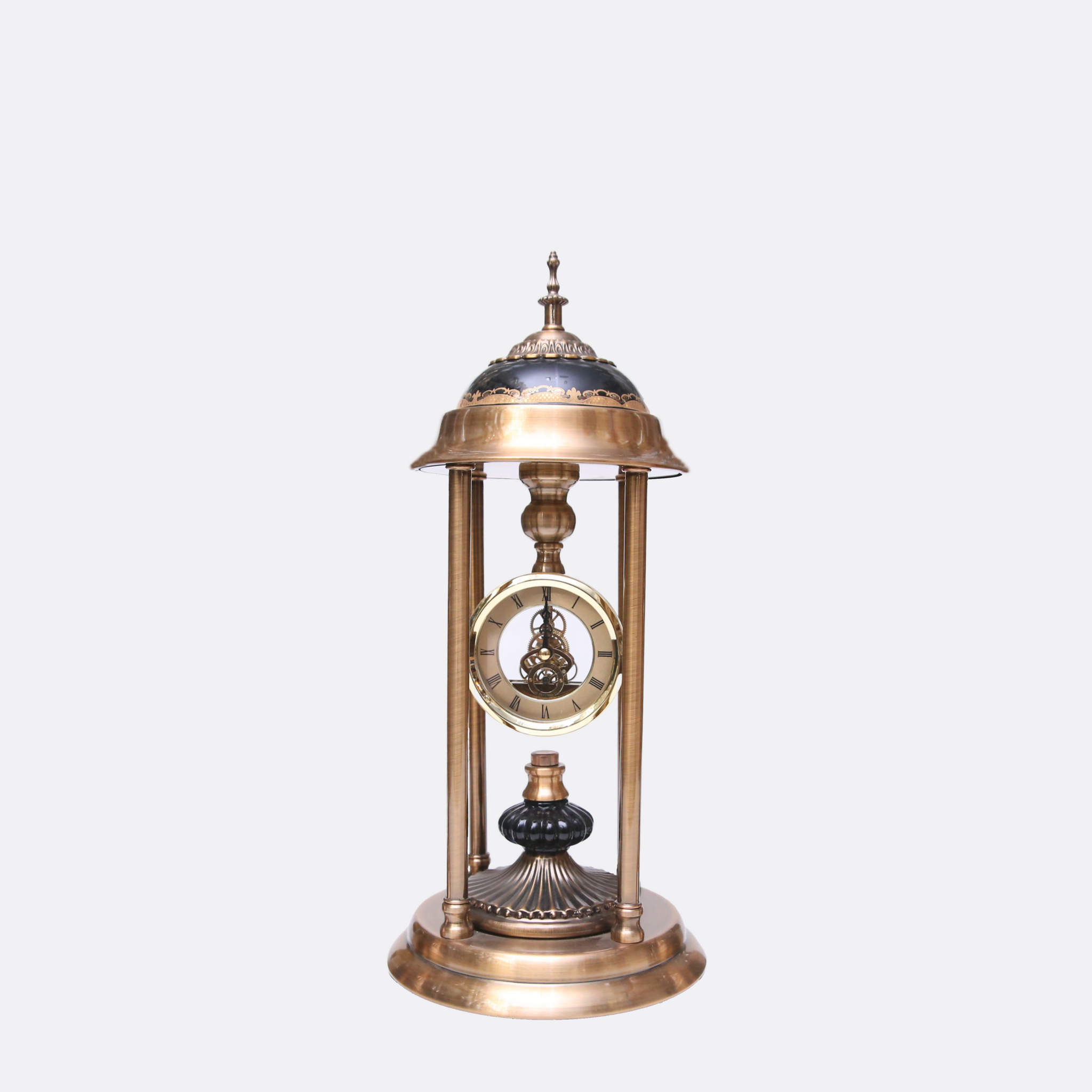 Royal Timepiece With Candle Holders