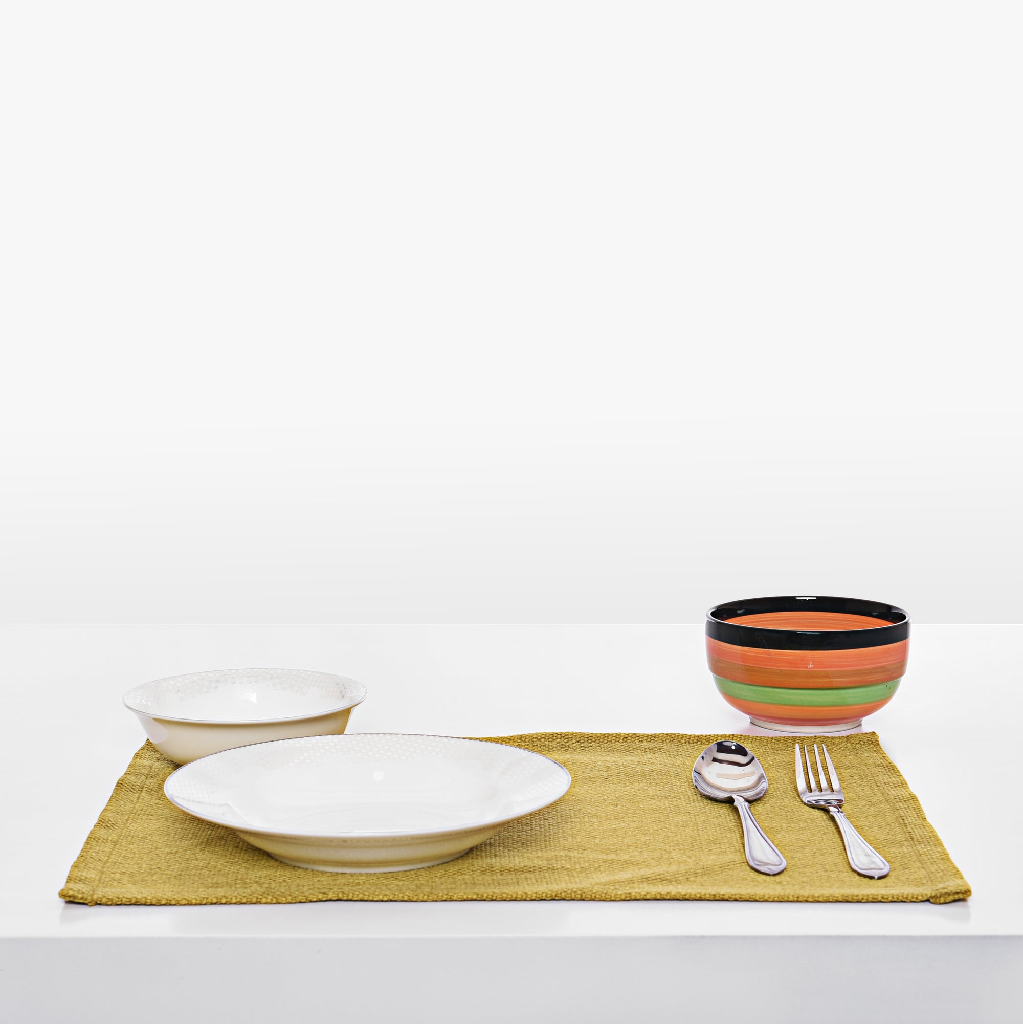 Angular Lemon place Mat